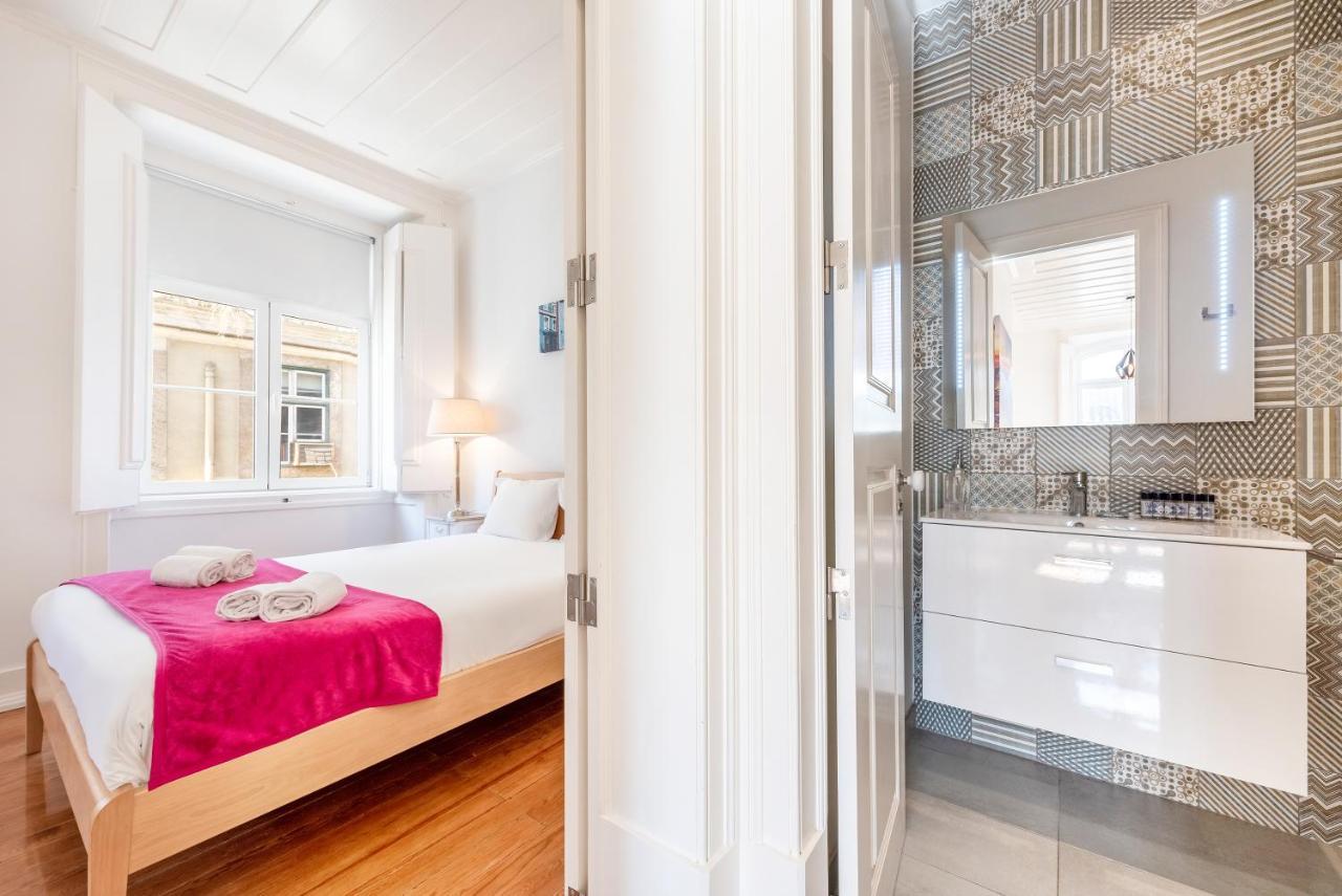 Sunny Downtown Apartment By Guestready * Lissabon