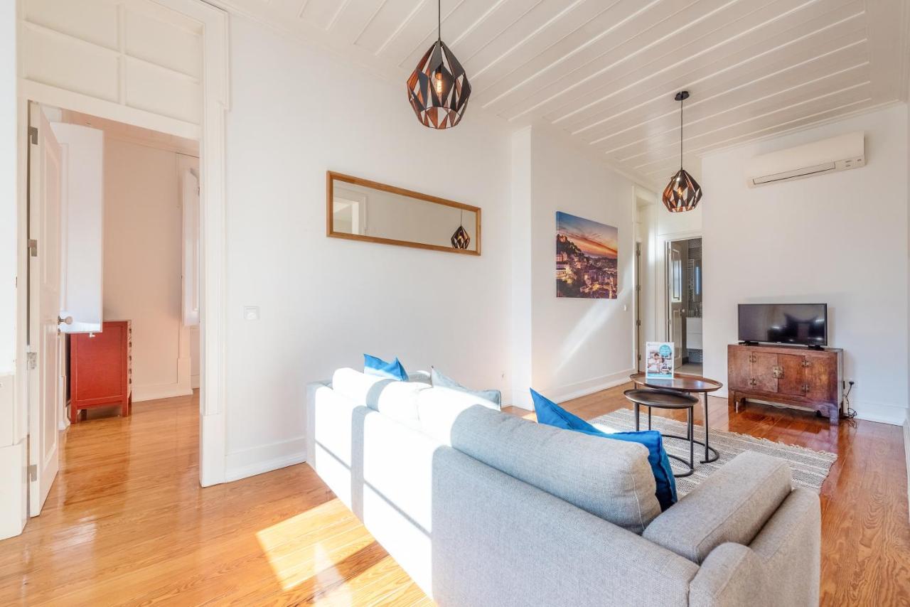 Apartment Sunny Downtown Apartment By Guestready Lissabon